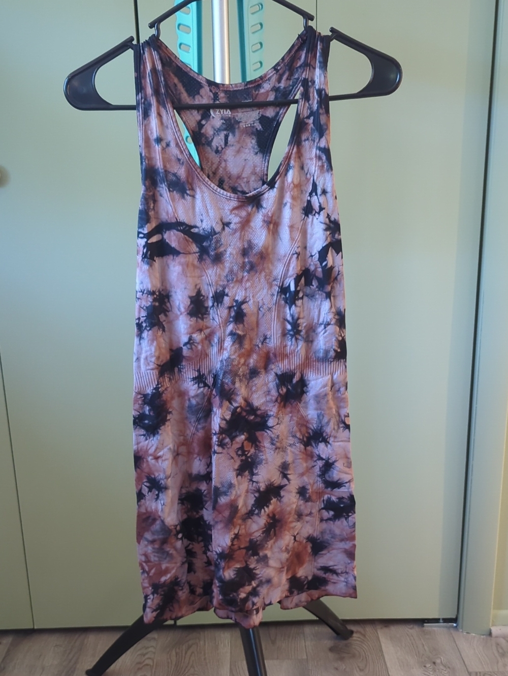 Zyia Mauve Tie Dye Seamless Tank